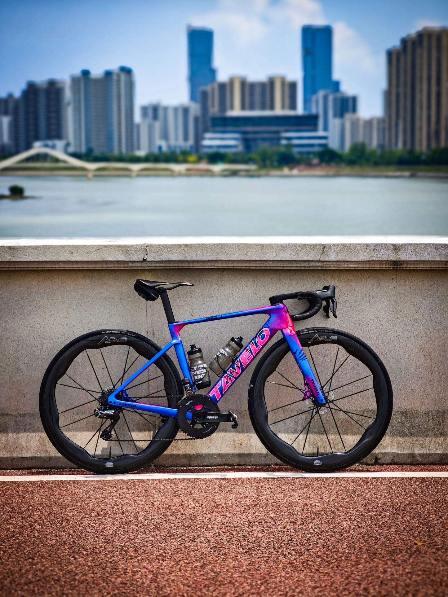 TAVELO Arow Race - Complete Bike BASSONDERSE CYCLES