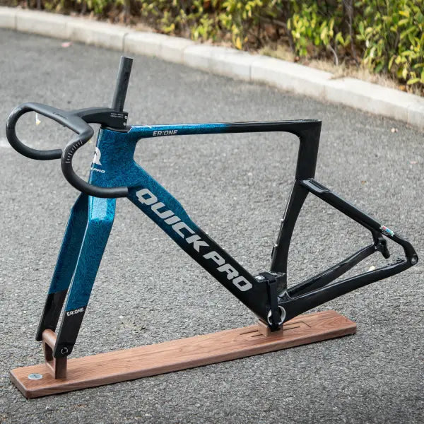 QUICK PRO ER:ONE AERO Road Bike FRAMESET BASSONDERSE CYCLES